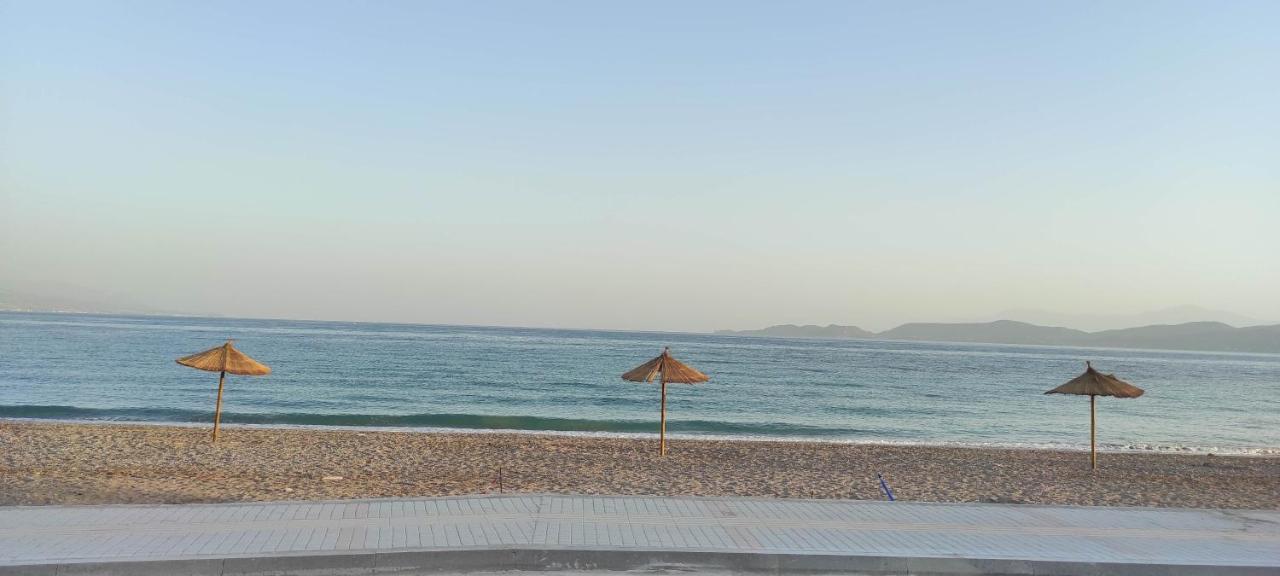 Sun, Sea, And Sand-Only 20 Footsteps To The Beach Corinth エクステリア 写真